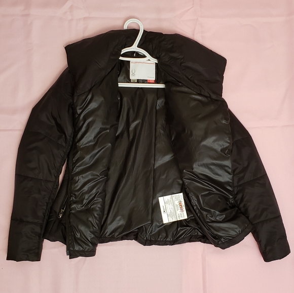 Spyder Ladies Puffer Cold Weather Jacket - Picture 7 of 10